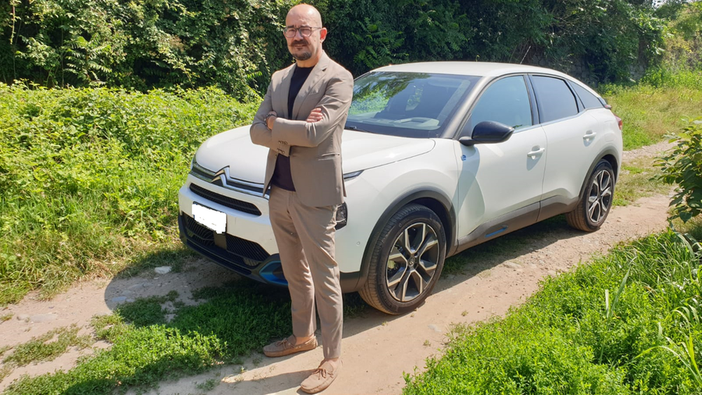 Guidare un’auto elettrica: l’esperienza di Flavio Marchisotti e la sua Citroën ë–C4
