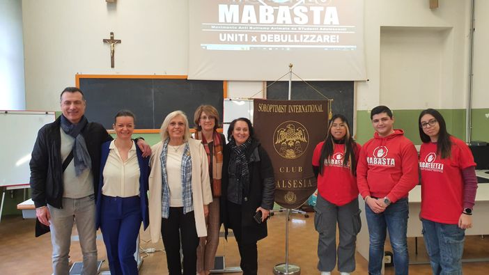 IIS Lancia, intervento contro il bullismo e un progetto del dipartimento di Chimica