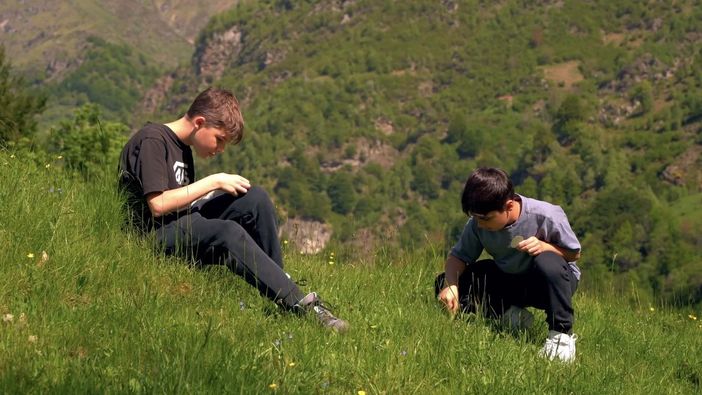 Fobello, un video racconta le “Passeggiate con la Terra” e l’educazione ambientale sui sentieri Fobello, un video racconta le “Passeggiate con la Terra” e l’educazione ambientale sui sentieri
