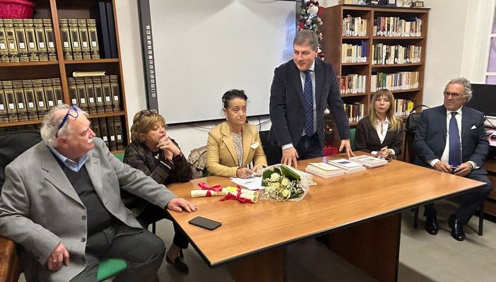 Rovasenda ricorda Arnaldo Colombo: borse di studio e libri per celebrare il “cantore della Baraggia”