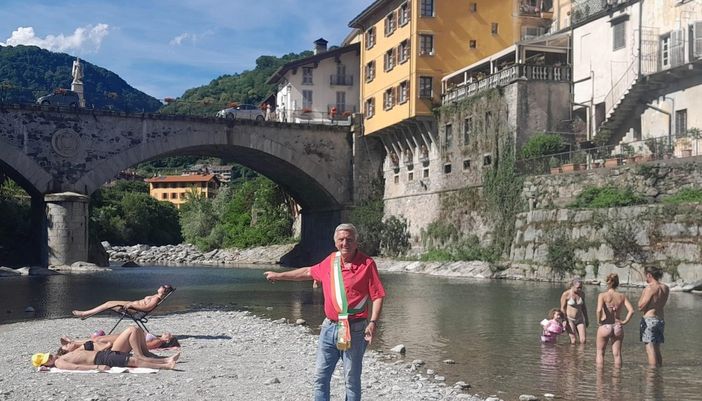 Riaperta la spiaggia al Ponte Antonini di Varallo