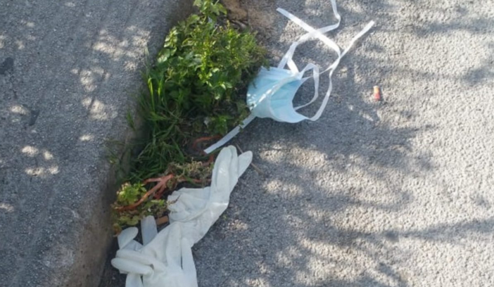 Mascherine abbandonate? Si rischia una multa fino a 1000 euro Mascherine abbandonate? Si rischia una multa fino a 1000 euro