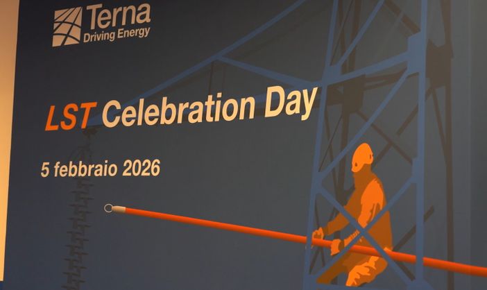 Terna, entrano in servizio 40 nuovi operatori per Lavori Sotto Tensione