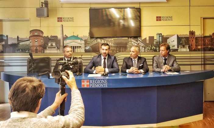 La Regione Piemonte dichiara guerra al pellet irregolare: &quot;Inquina piú delle auto&quot;