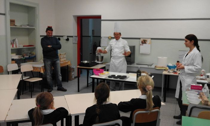 Lozzolo: Laboratorio di cucina extra didattico