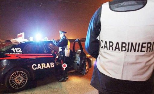 Cancello forzato nella notte, scatta l’allarme in una ditta di Masserano
