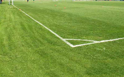 Serravalle Sesia, campo sportivo: ultimati i lavori dopo i danni dei cinghiali. La Serravallese torna in casa