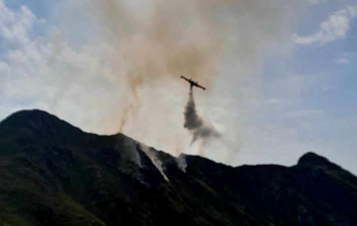 (foto e video dalla pagina Facebook di Rifugio Monte Barone) (foto e video dalla pagina Facebook di Rifugio Monte Barone)