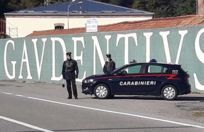 Varallo: furto al reparto cosmetici, denunciate due donne