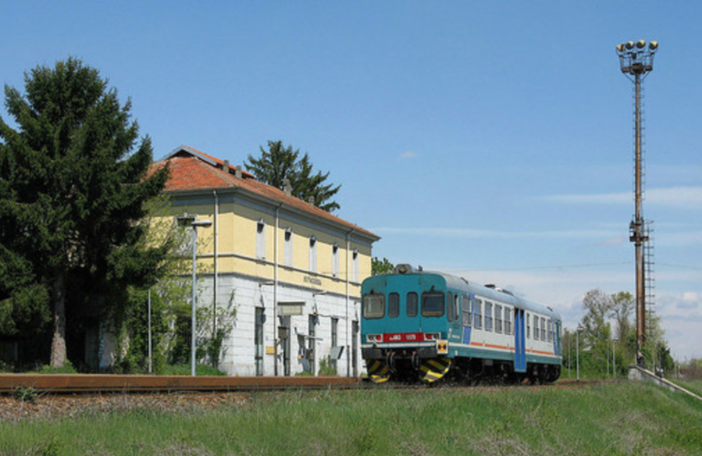 Riaprire la Santhià - Arona: la petizione presentata in Regione Riaprire la Santhià - Arona: la petizione presentata in Regione