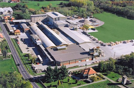 Sanac, timide speranze per i 90 lavoratori gattinaresi Sanac, timide speranze per i 90 lavoratori gattinaresi