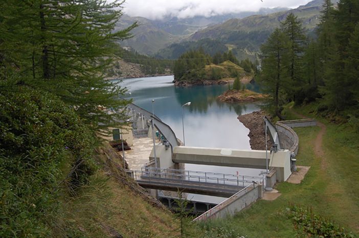 Idroelettrico, Uncem denuncia: "Almeno 70 milioni di debito nei confronti dei comuni montani" Idroelettrico, Uncem denuncia: "Almeno 70 milioni di debito nei confronti dei comuni montani"