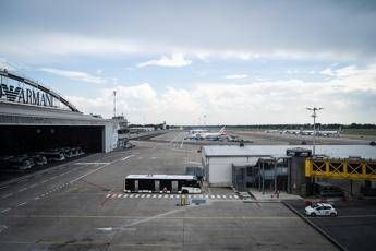 Scioperi trasporto aereo, sindacati al Mit: avanti con la mobilitazione Scioperi trasporto aereo, sindacati al Mit: avanti con la mobilitazione