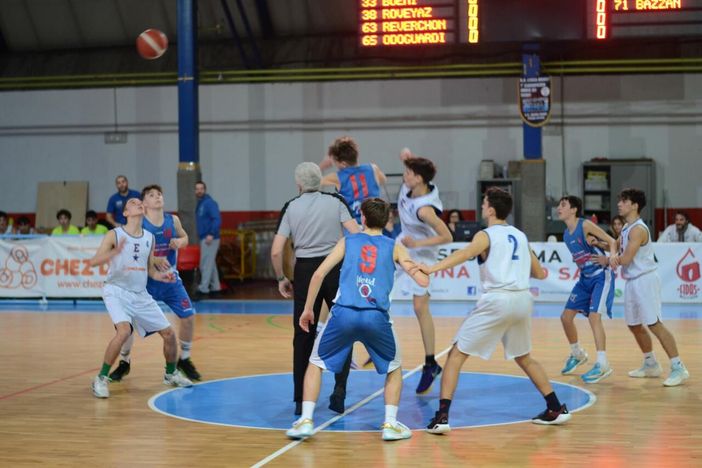 Barberi Valsesia Basket Academy: perdono per 2 punti i ragazzi dell’U17 - Foto di giulio Degaudenzi.