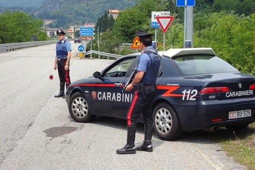 Truffata da un falso carabiniere perde i risparmi di tutta una vita. Truffata da un falso carabiniere perde i risparmi di tutta una vita.