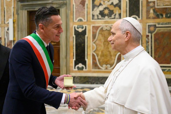 Davide Gilardino dal Santo Padre: “Un’emozione rappresentare i sindaci del Piemonte” Davide Gilardino dal Santo Padre: “Un’emozione rappresentare i sindaci del Piemonte”