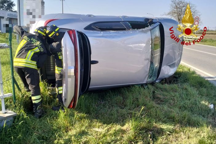 Dal Vercellese: Incidente stradale sulla SP11 bis a Borgo Vercelli Dal Vercellese: Incidente stradale sulla SP11 bis a Borgo Vercelli