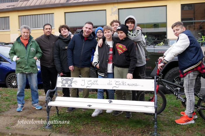 I ragazzi colorano Gattinara