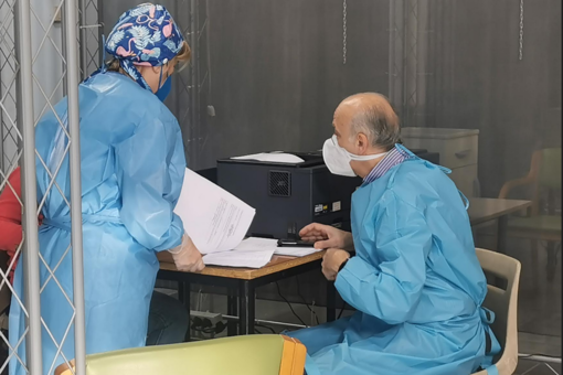 Vaccinazione covid: aperte le adesioni per la fascia 12-15 anni Vaccinazione covid: aperte le adesioni per la fascia 12-15 anni