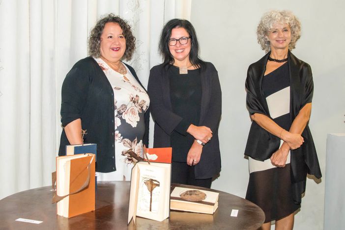 Ghemme, Spazio E: inaugurata la duplice mostra “ConCatenAzioni”. Ghemme, Spazio E: inaugurata la duplice mostra “ConCatenAzioni”.