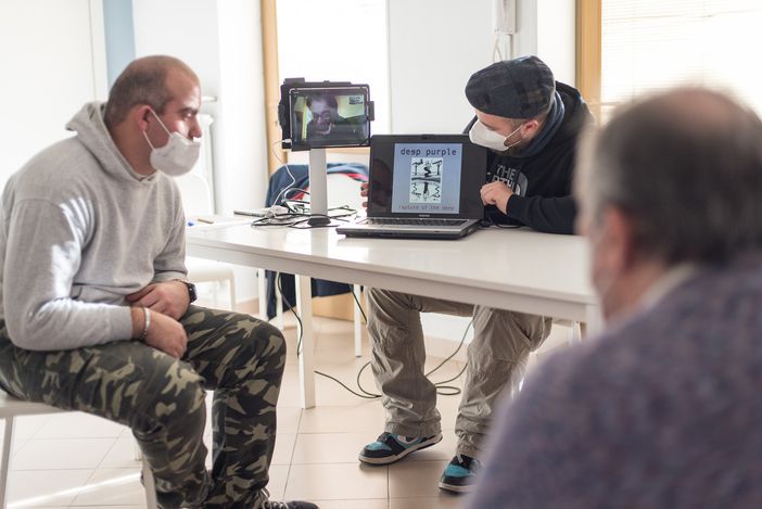 Per Anffas Borgomanero nuovi tablet, laboratori a distanza, dispositivi e trasporti sicuri