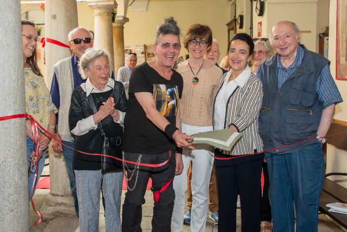 Un Tempo, un Viaggio: inaugurata a Varallo la mostra di Enrico Pettinaroli. Un Tempo, un Viaggio: inaugurata a Varallo la mostra di Enrico Pettinaroli.