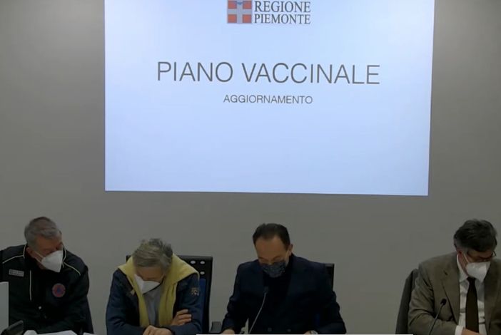 Cirio: “Rt scende a 0,82 e calano i ricoveri. Il Piemonte ha valori da ‘giallo’, ma serve prudenza” VIDEO