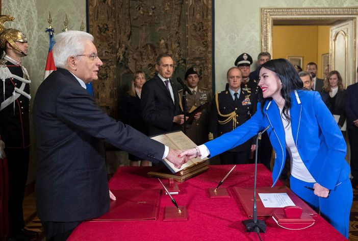 Un anno fa Lucia Azzolina diventava Ministro dell'Istruzione. "Guidata dall'amore per la scuola e Costituzione" Un anno fa Lucia Azzolina diventava Ministro dell'Istruzione. "Guidata dall'amore per la scuola e Costituzione"