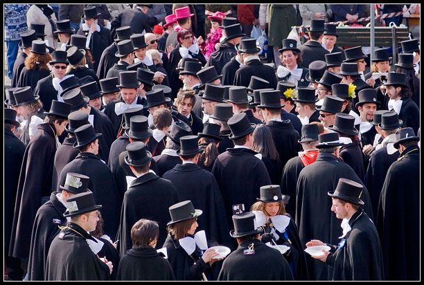 Scuole chiuse per il Mercu Scurot: Borgosesia si prepara ai festeggiamenti - Foto di repertorio.