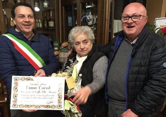 Varallo saluta Emma: dopo 57 anni si chiude la porta del Caffè Stazione Varallo saluta Emma: dopo 57 anni si chiude la porta del Caffè Stazione
