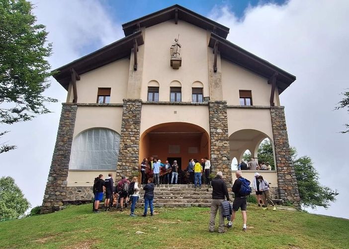 Valdilana in festa al Santuario per il Santo Patrono Bernardo (foto dalla pagina Facebook di Comune di Valdilana)