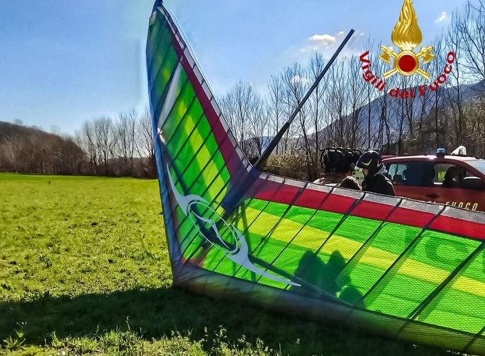 Precipita con il deltaplano a Pont: ricoverato d'urgenza al Cto (foto d'archivio) Precipita con il deltaplano a Pont: ricoverato d'urgenza al Cto (foto d'archivio)