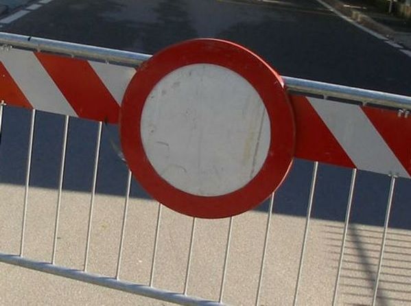 Da oltre un anno chiusa la passerella Serravalle-Grignasco