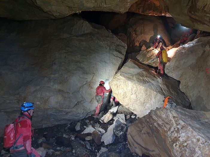 A Borgosesia la presentazione del l' "11° Corso di Speleologia di Primo Livello"