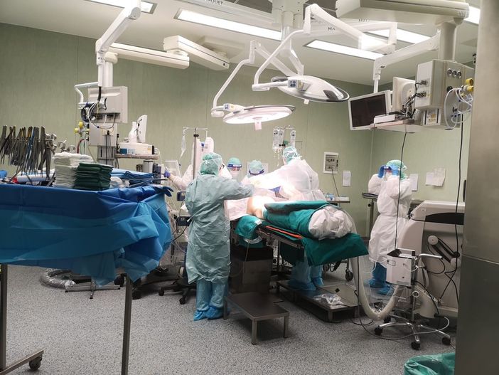 Miracolo a Torino: salvata madre al settimo mese colpita da embolia polmonare, poi fatta partorire Miracolo a Torino: salvata madre al settimo mese colpita da embolia polmonare, poi fatta partorire