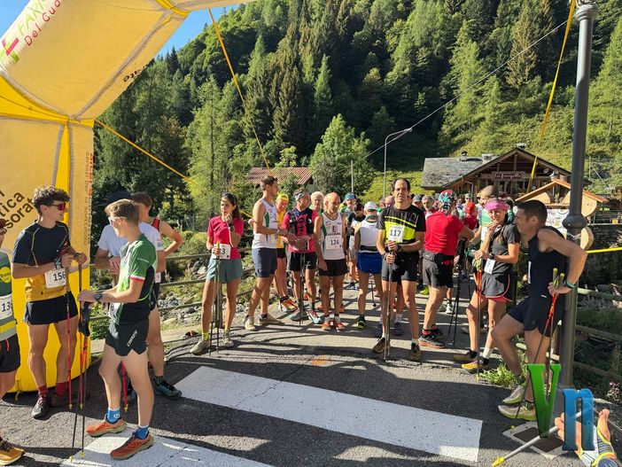 Carcoforo (Vc) Vertical Egua 2025: una giornata perfetta tra sport, memoria e natura