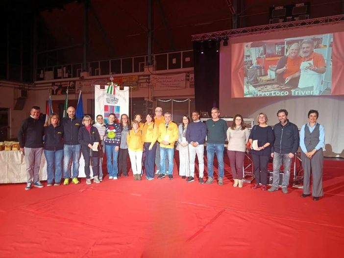 Valdilana, una comunità che festeggia insieme: celebrate le associazioni (foto dalla pagina Facebook di Comune di Valdilana)