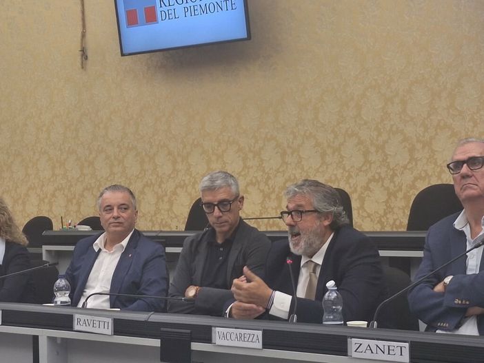 Nasce "atefano": Piemonte e Liguria battezzano la parola per chi ha perso un figlio Nasce "atefano": Piemonte e Liguria battezzano la parola per chi ha perso un figlio
