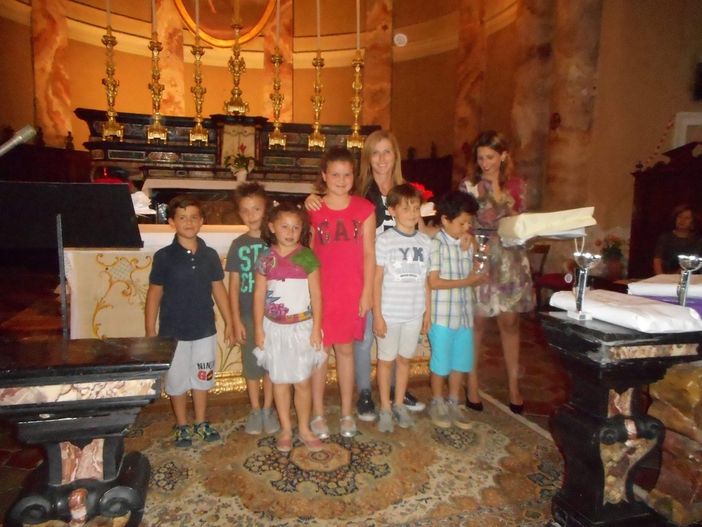 Premio per il concorso di poesia ai bambini della scuola primaria di Lozzolo