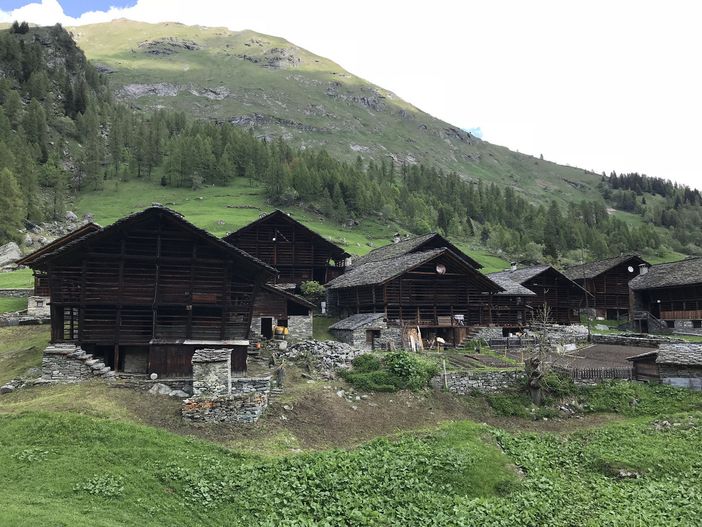 Attraverso le Alpi: il racconto fotografico delle trasformazioni del paesaggio alpino