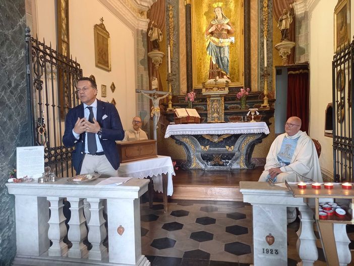 Varallo, i resti dell’eremita Giuseppe De Rocco tornano alla Madonna del Cuore Varallo, i resti dell’eremita Giuseppe De Rocco tornano alla Madonna del Cuore