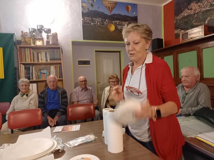 Al Centro Studi di Grignasco i ‘Sapori di Spagna’ con Olga Olacia Zanolini