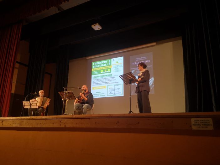 A Mosso la serata omaggio a Fabrizio De André, grande successo di pubblico A Mosso la serata omaggio a Fabrizio De André, grande successo di pubblico