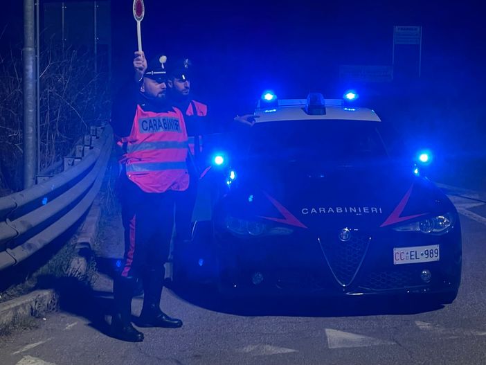 Stupefacenti, intensificati i controlli dei Carabinieri: un arresto e oltre mezzo chilo di droga sequestrato