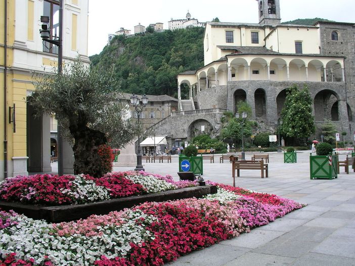 Varallo in Fiore: Orti e giardini d’autore.