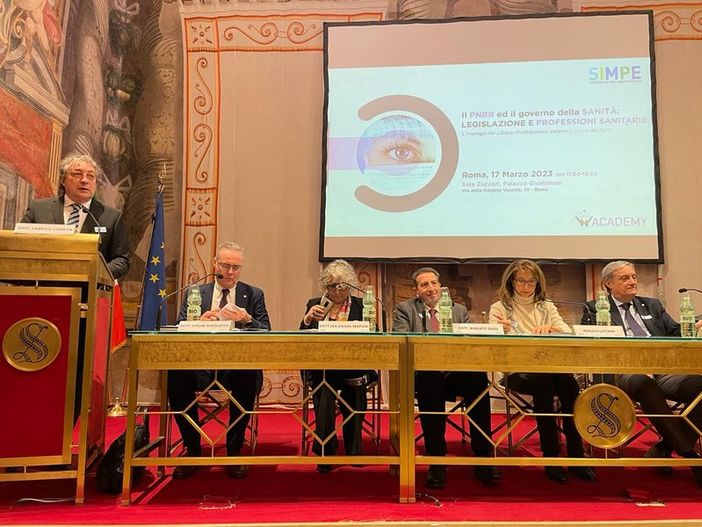 Le cure per i bambini messe a rischio dalla carenza di medici