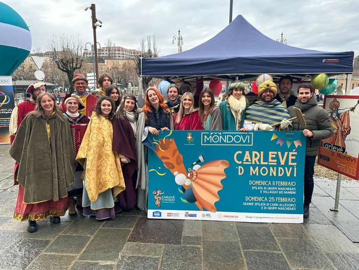 Al Carnevale di Varallo ospite lo storico Carnevale di Mondovì Al Carnevale di Varallo ospite lo storico Carnevale di Mondovì