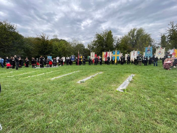 La cerimonia in ricordo della vittime di Linate