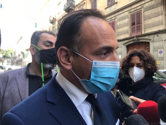 Scuola, Cirio: "Chiesto al Governo di anticipare la vaccinazione anti covid del personale" Scuola, Cirio: "Chiesto al Governo di anticipare la vaccinazione anti covid del personale"