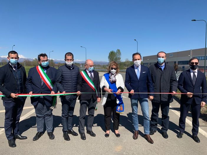 Inaugurata la tangenziale di Fara per la Valsesia Inaugurata la tangenziale di Fara per la Valsesia